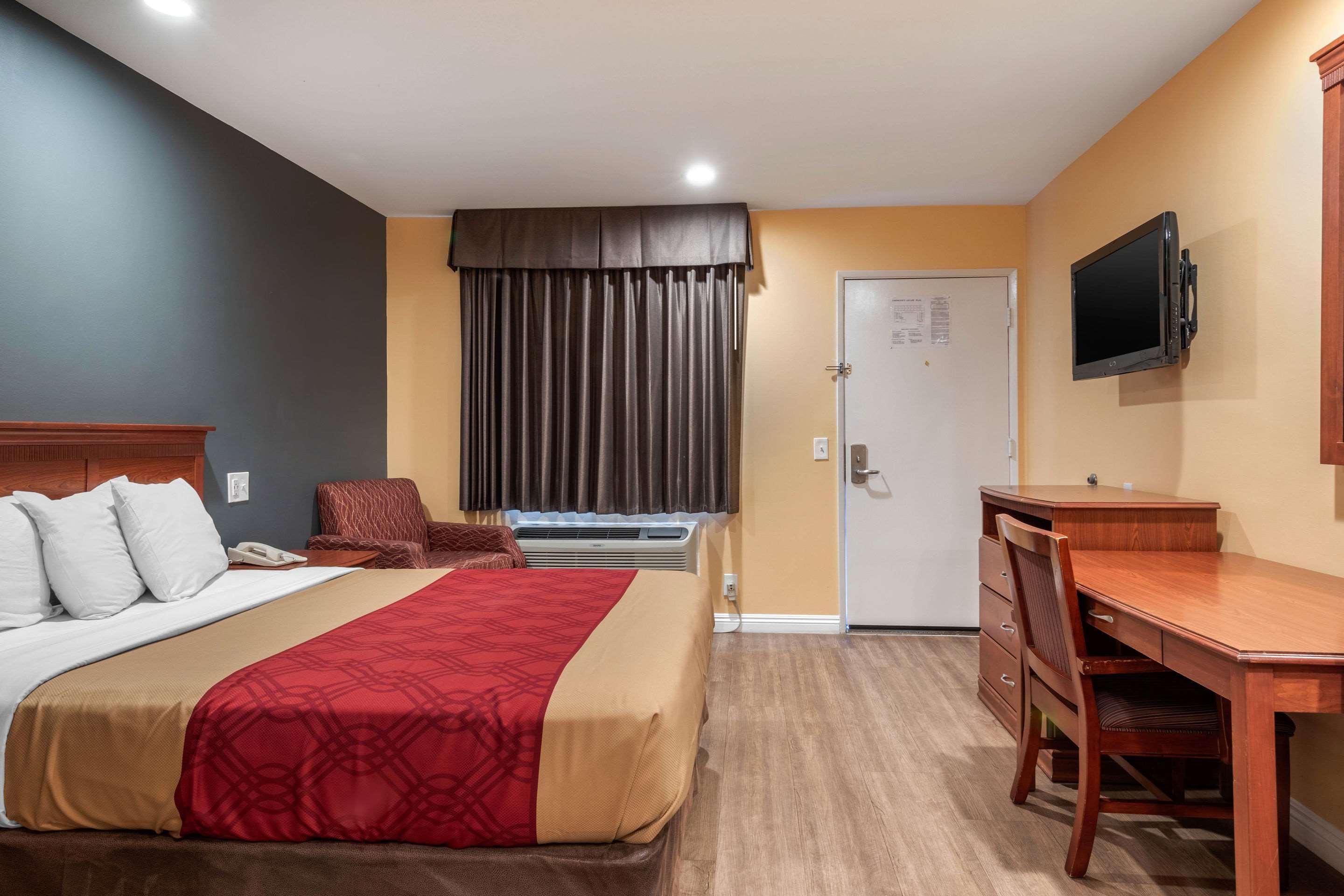 Rodeway Inn Carson - Los Angeles South Екстериор снимка