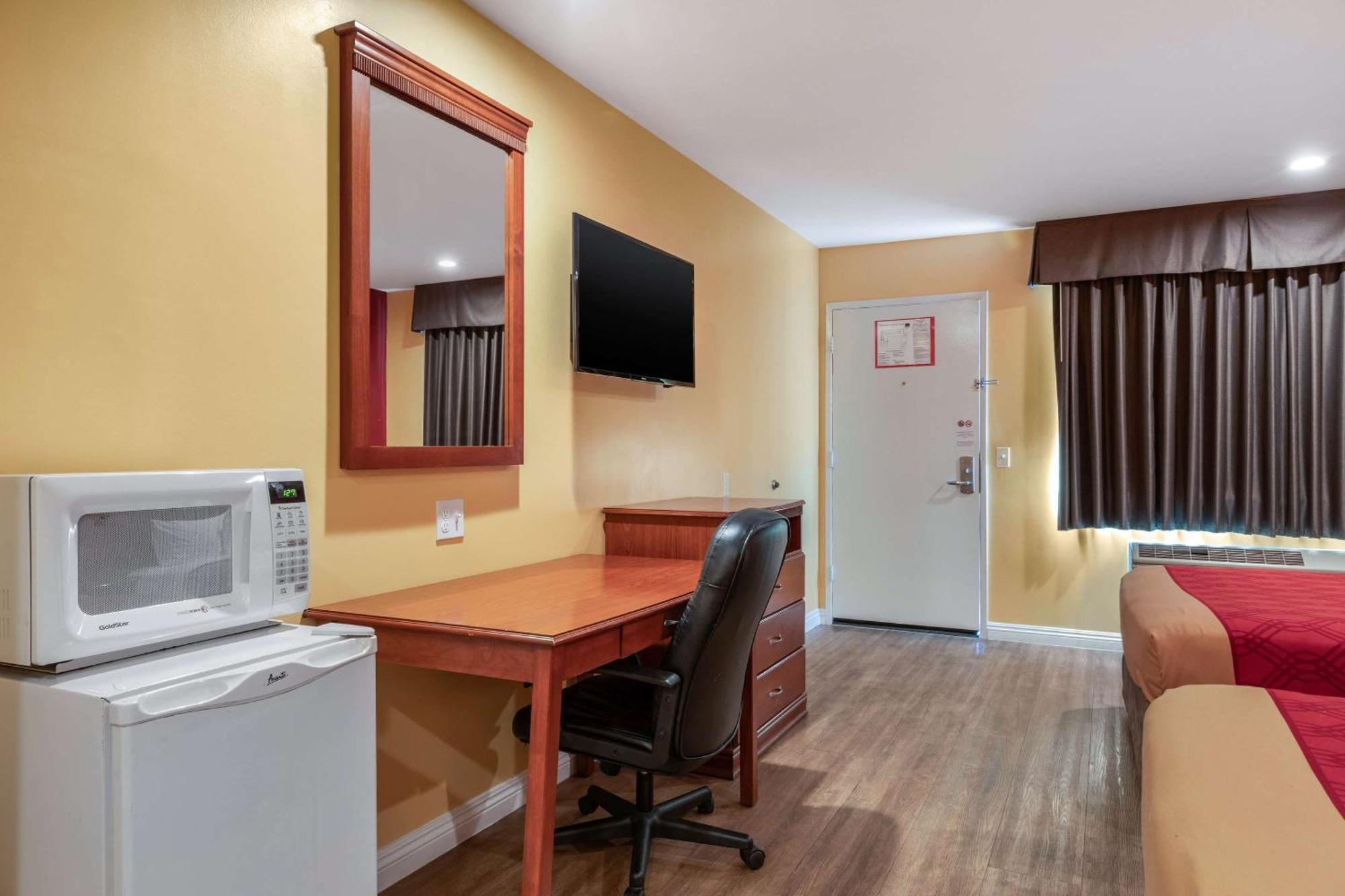 Rodeway Inn Carson - Los Angeles South Екстериор снимка
