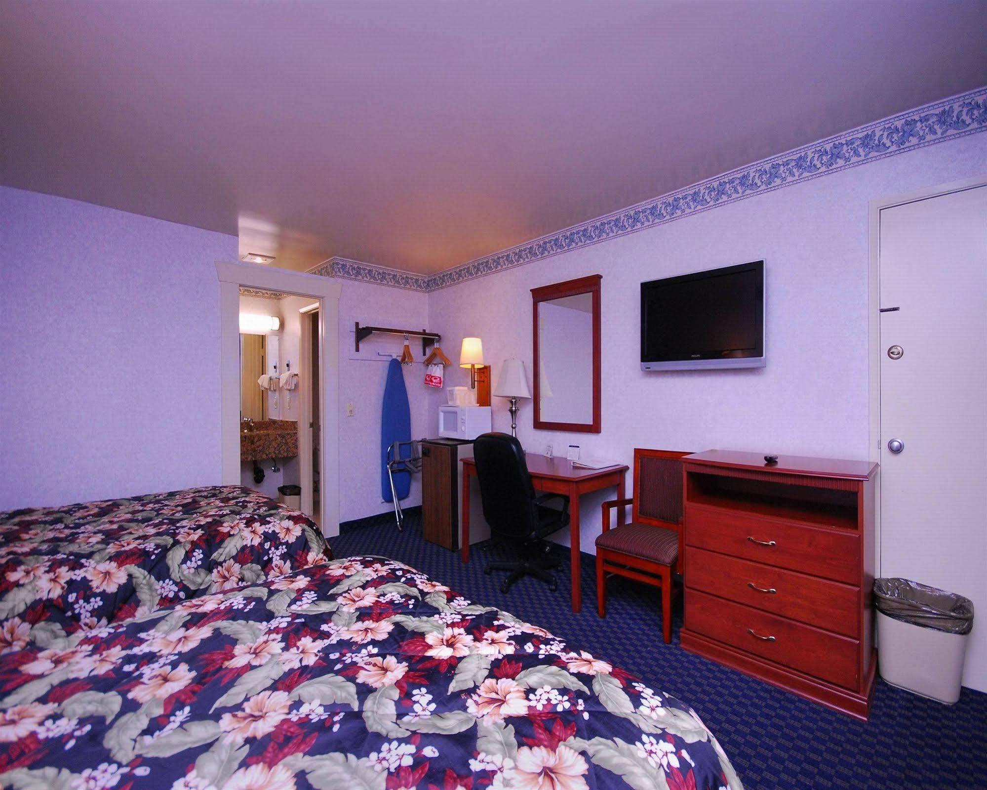 Rodeway Inn Carson - Los Angeles South Стая снимка