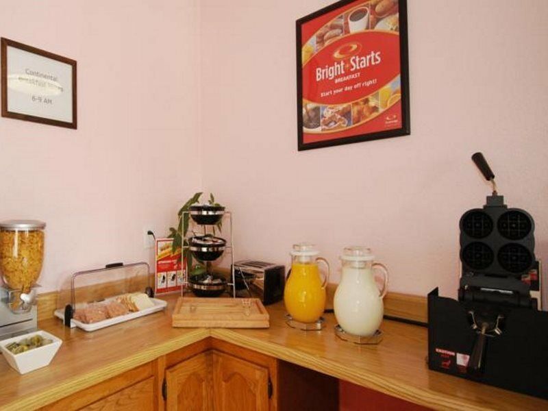 Rodeway Inn Carson - Los Angeles South Екстериор снимка